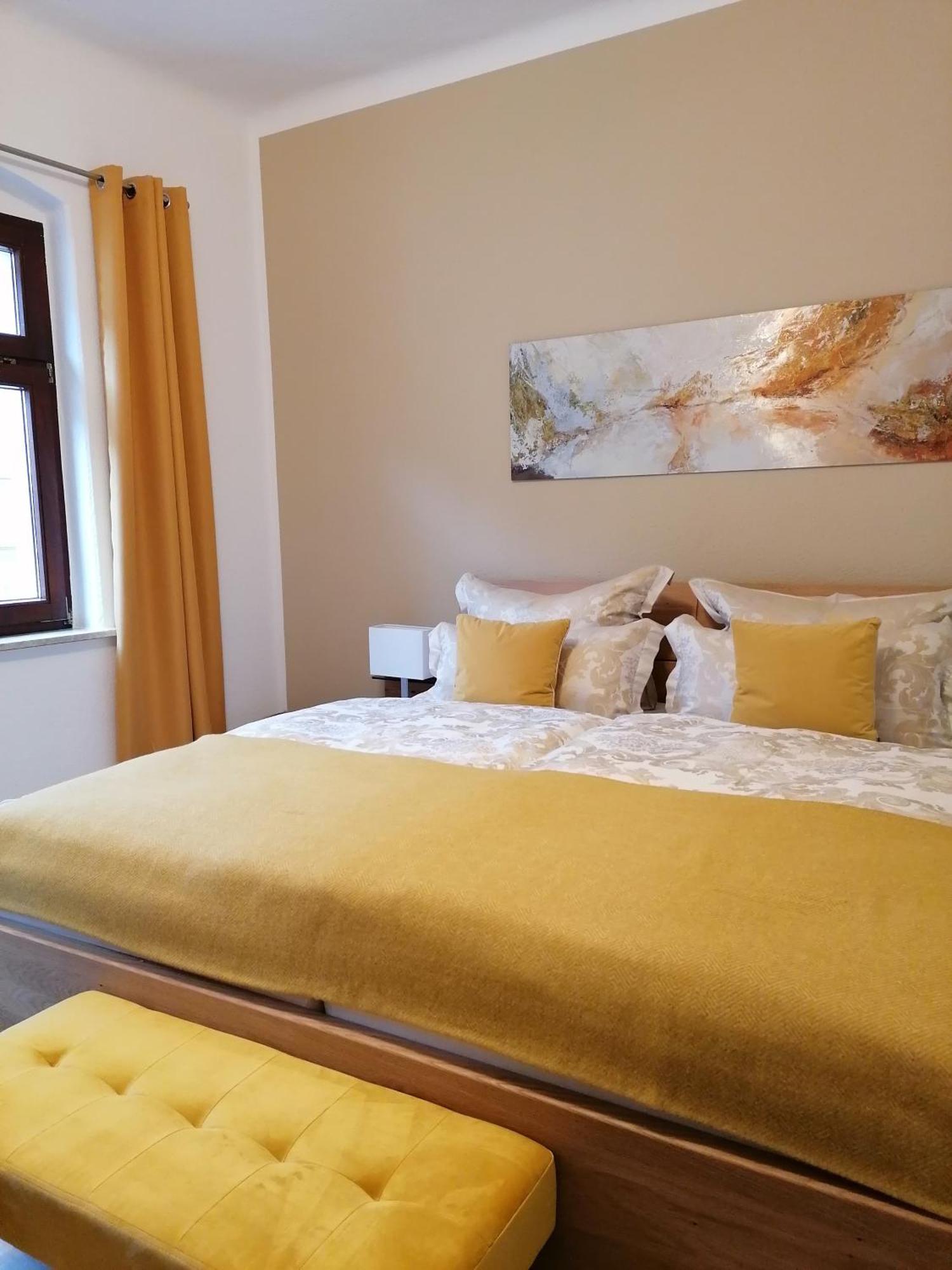 City-Appartement Pirna Bagian luar foto